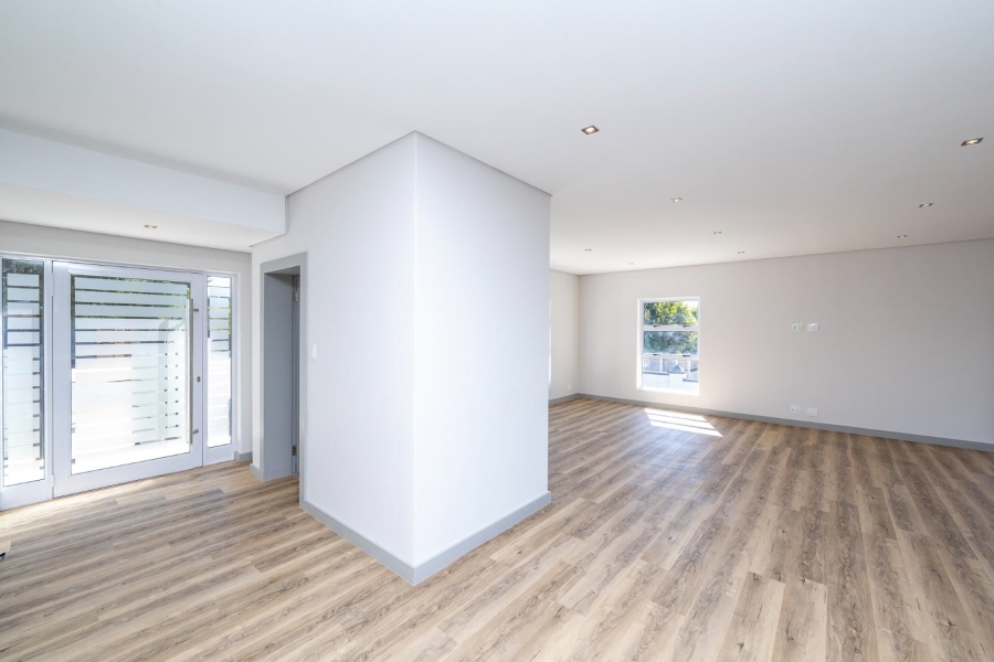 4 Bedroom Property for Sale in Welgemoed Western Cape